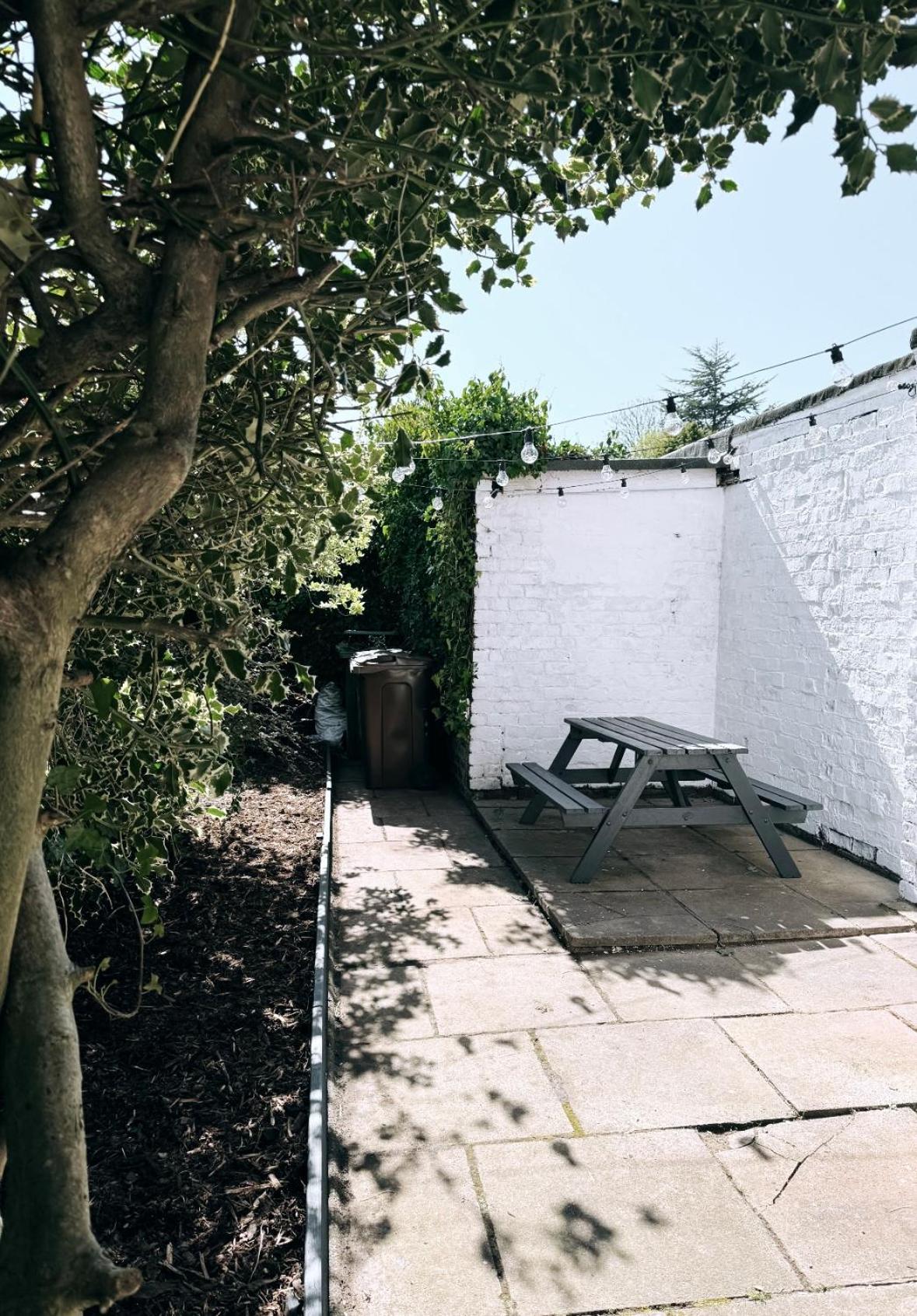 Spacious Victorian Birkdale Apartment With Garden Southport Exteriör bild